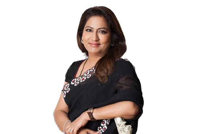 Dr Nandia Babar